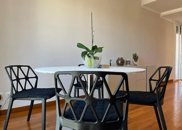 Top Floor Porta Romana & Boboli Garden Apartment