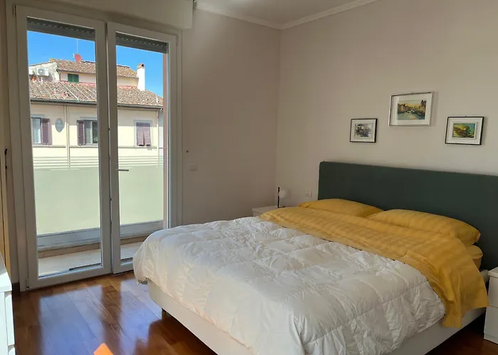 Top Floor Porta Romana & Boboli Garden Apartment